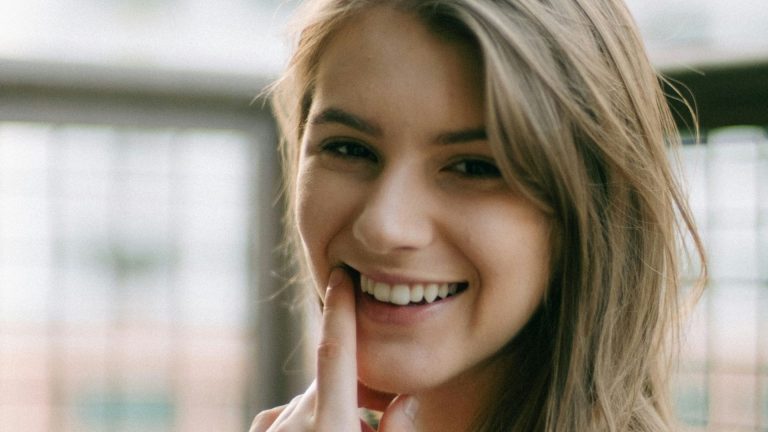 5 Reasons to Choose Dr. Stephanie Farber for Your Atlanta, GA Mommy Makeover